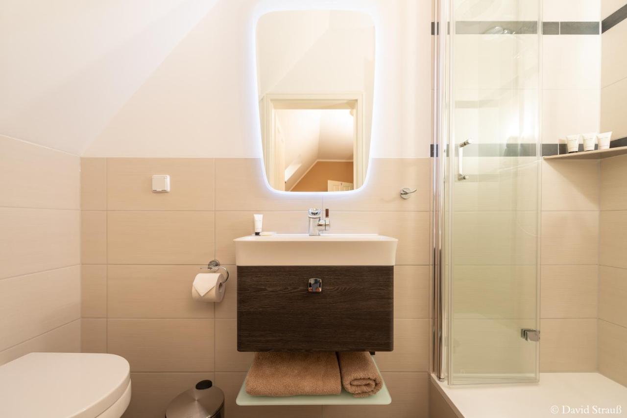 Hotel Wasserschloesschen Naumburg  Ngoại thất bức ảnh